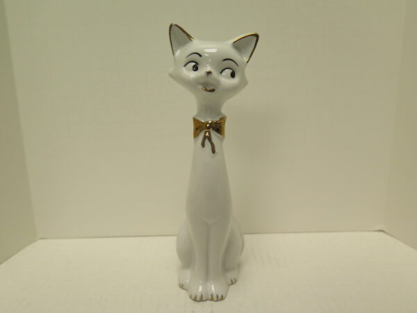 ceramic kitsch cat figurine