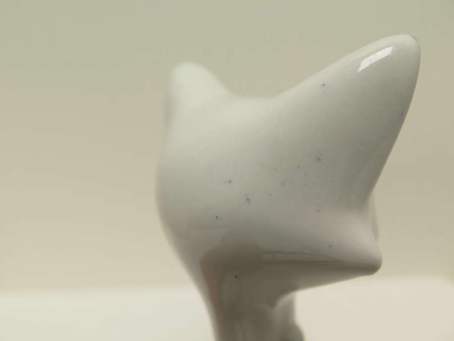 Cat Figurine - Image 4